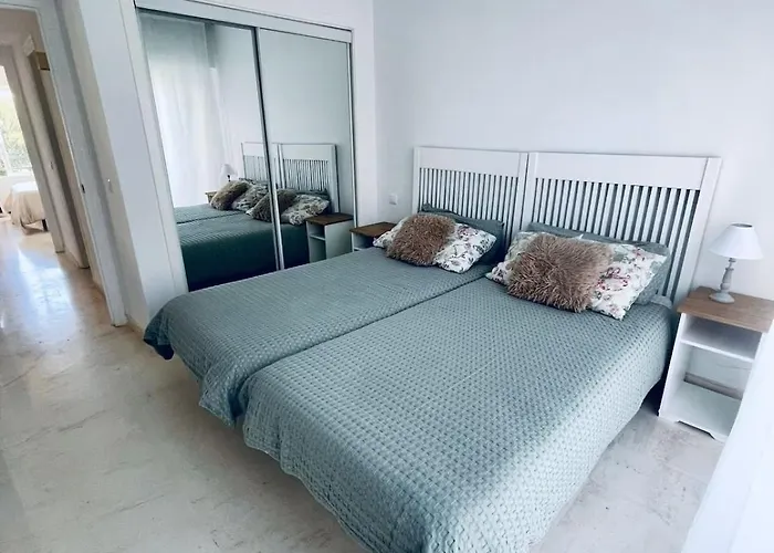 Brisa Del Mar, Pool & * Estepona