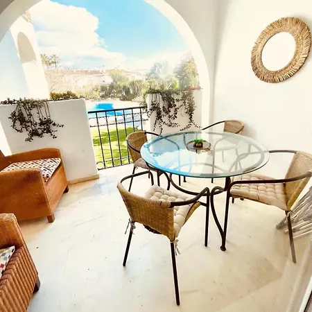 Apartmán Hacienda - Primera Linea De Playa, Piscinas Y Jardines Tropicales *