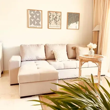 Hacienda - Primera Linea De Playa, Piscinas Y Jardines Tropicales Estepona
