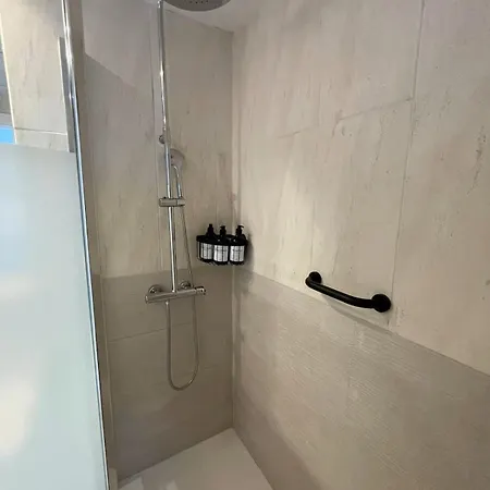 Apartmán Hacienda - Primera Linea De Playa, Piscinas Y Jardines Tropicales *